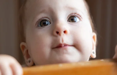 Furar orelhas ao bebé: sim ou não?